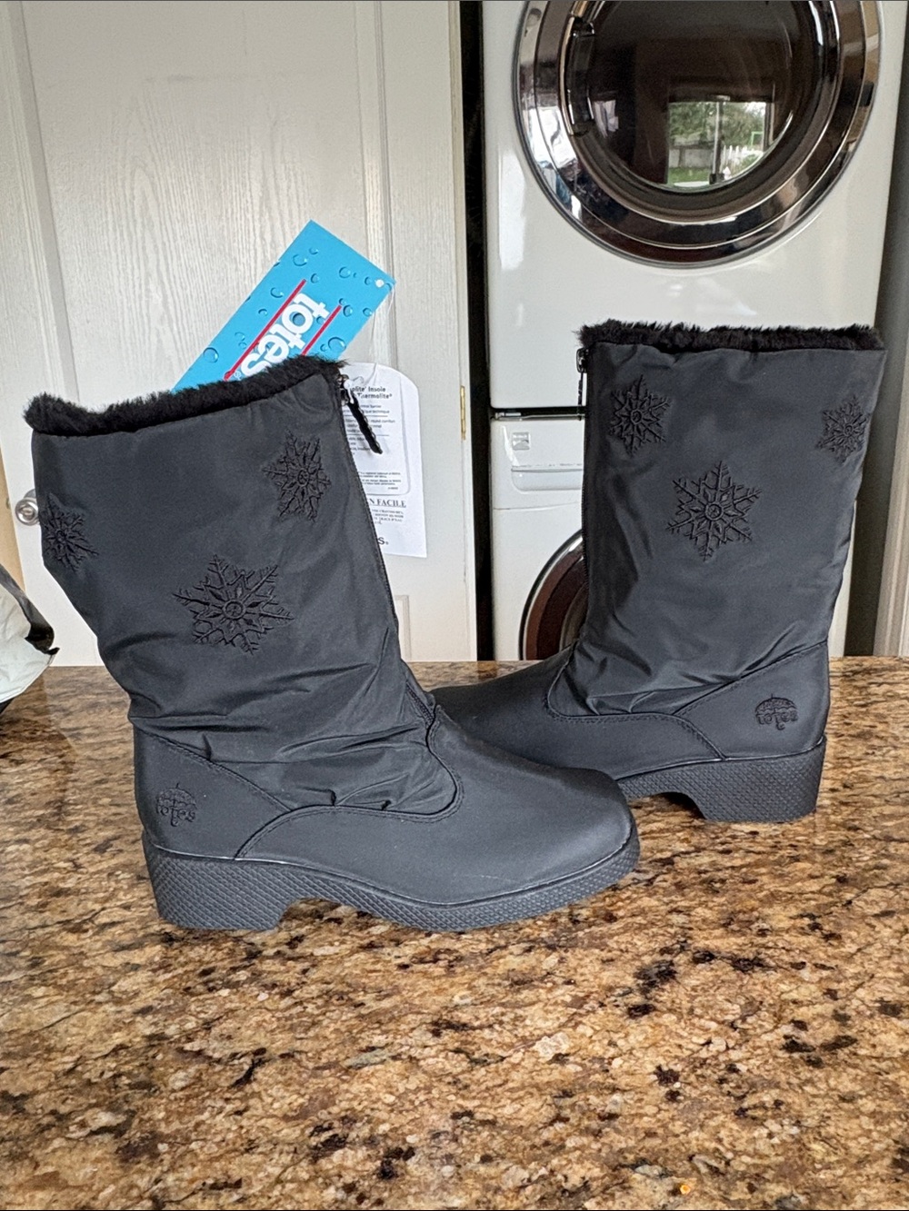 Women’s Black Winter Snow Boots - 
Totes